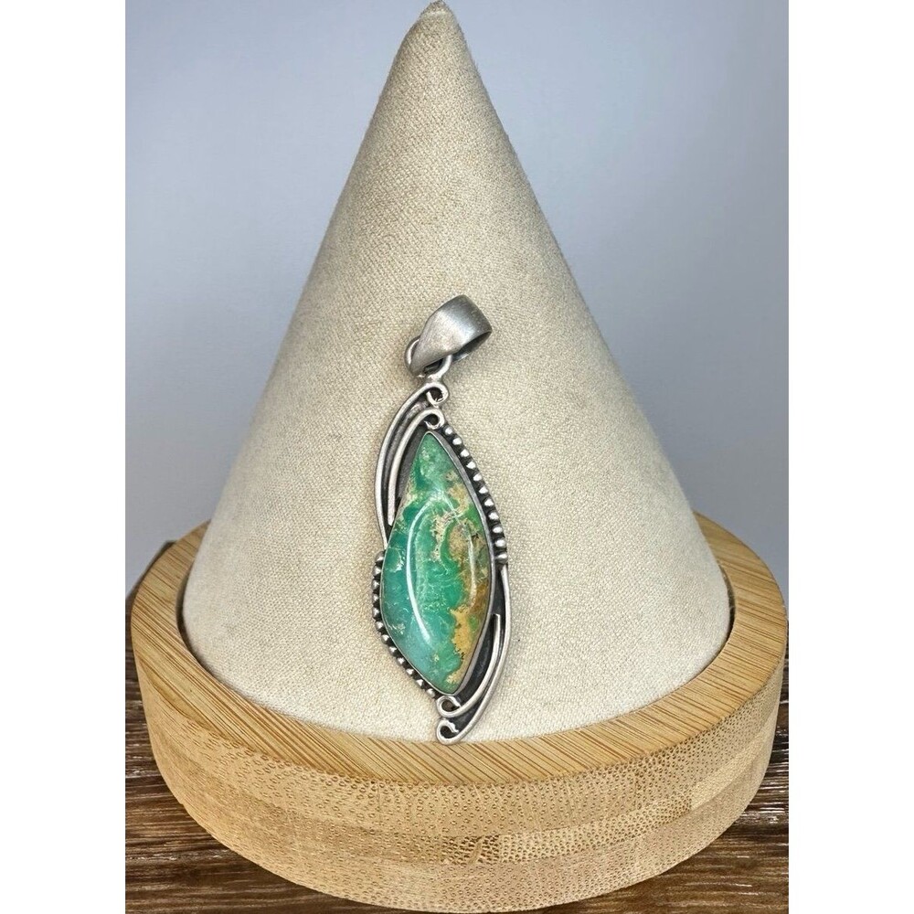 Native Southwest Sterling Silver Variscite Ornate Edge Closed Back Pendant